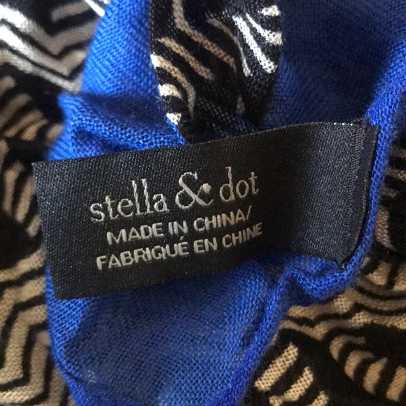 New Stella & Dot Black Blue Scarf Wrap - Picture 3 of 6